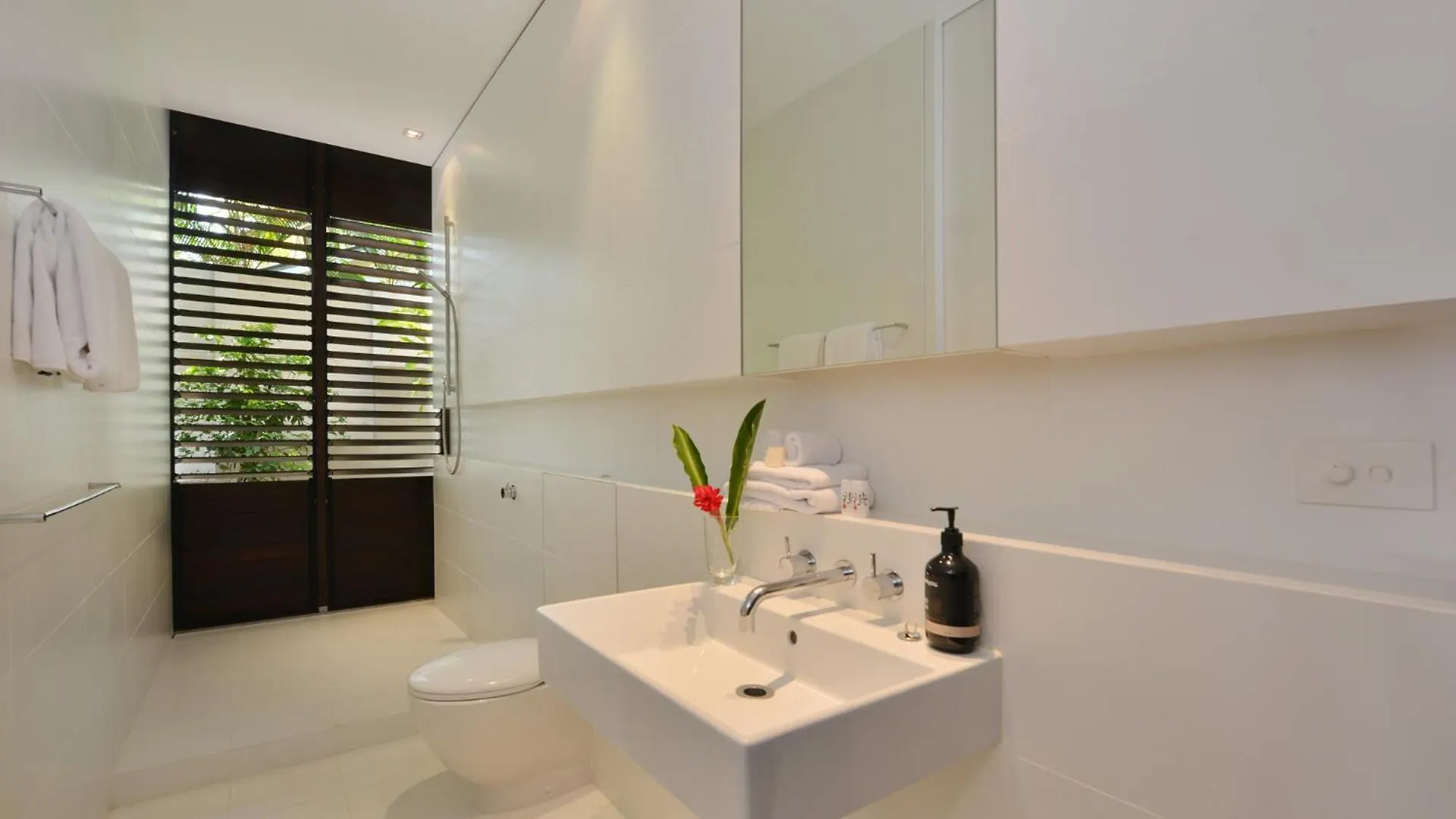 53A Murphy Street - 4 Bedroom Villa Close To Town Port Douglas