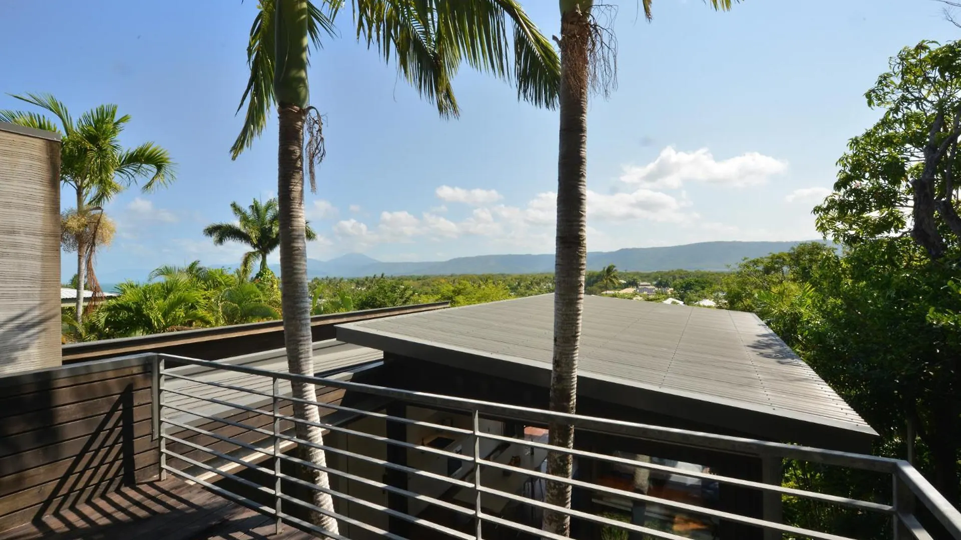 53A Murphy Street - 4 Bedroom Villa Close To Town Port Douglas